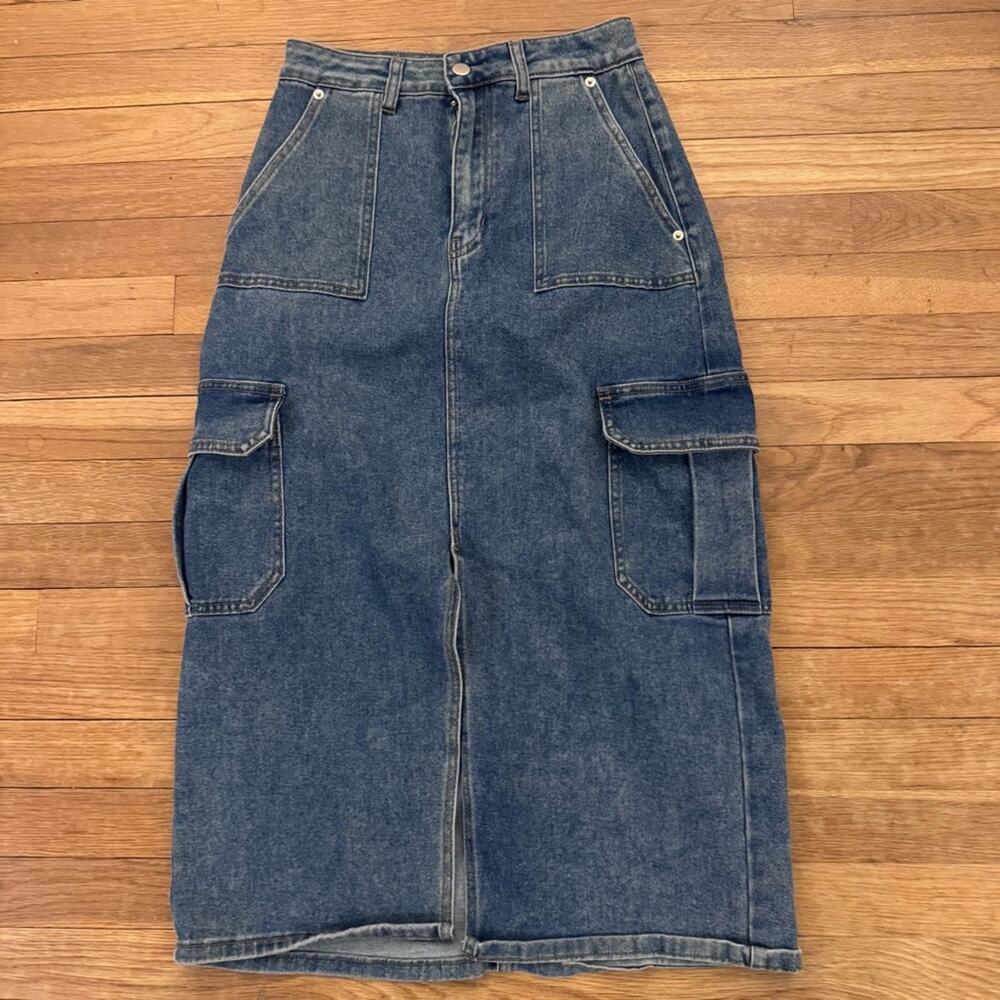 Robertson + Rodeo Women's Denim Cargo Maxi Skirt - Size M (Fits Like Small)
b83